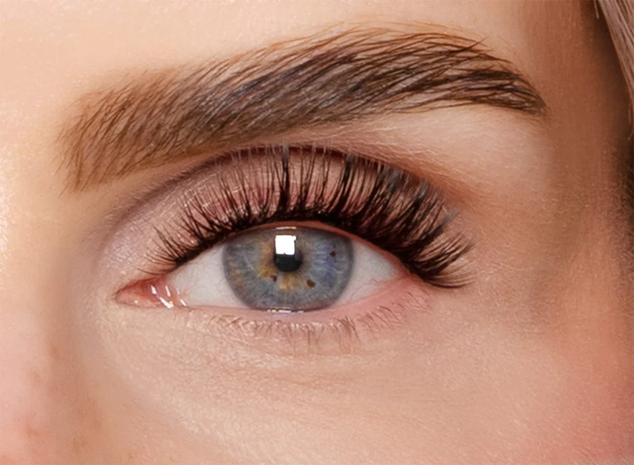Flutter Fling – Easy Peasy Falsies - Image 4