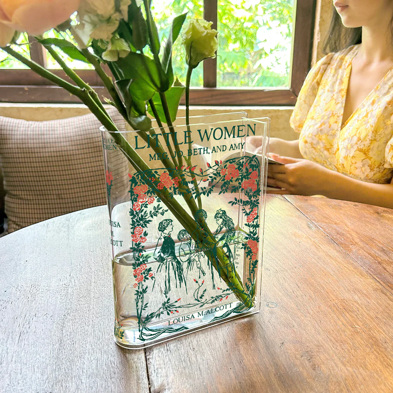 Storybook Vase - Elevate Your Floral Decoration - Image 4