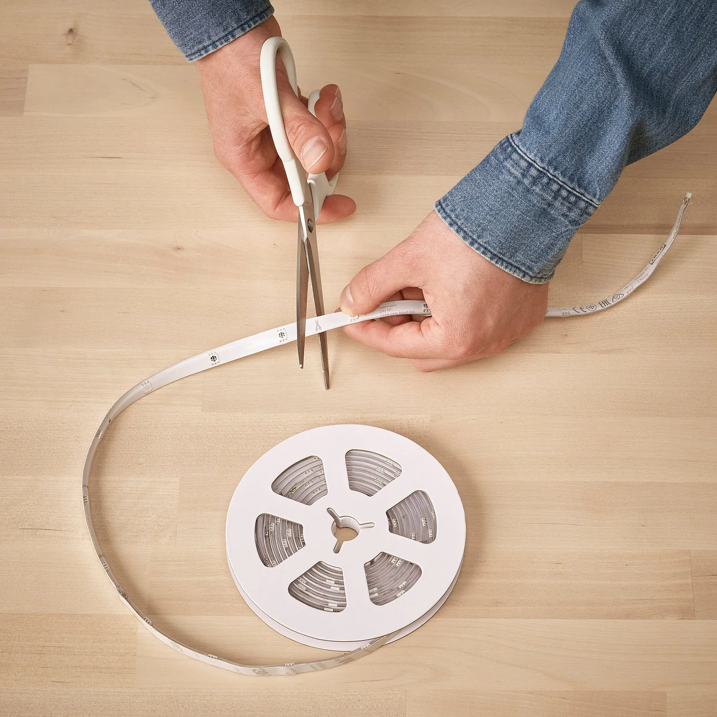 Valcero GlowMotion LED Strip - Image 9