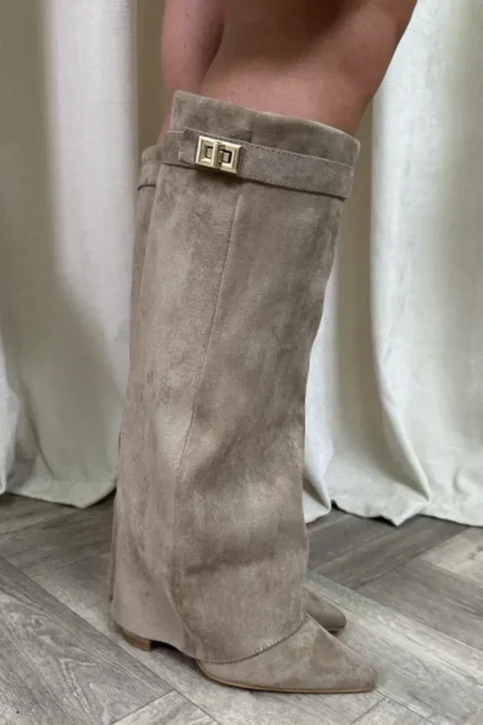 Valcero High-heel boots with trousers - Image 4