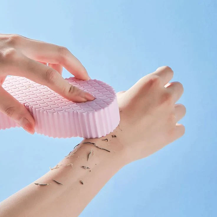Valcero SilkyScrub Exfoliating Sponge - Image 4